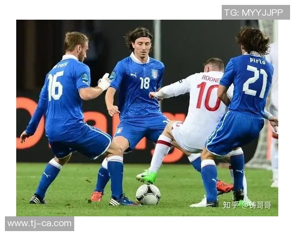 足球评论:杭州足球队的盯防得失